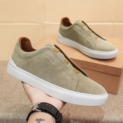 Adam Suede Sneakers - Tidlös Design och Ultimat Komfort