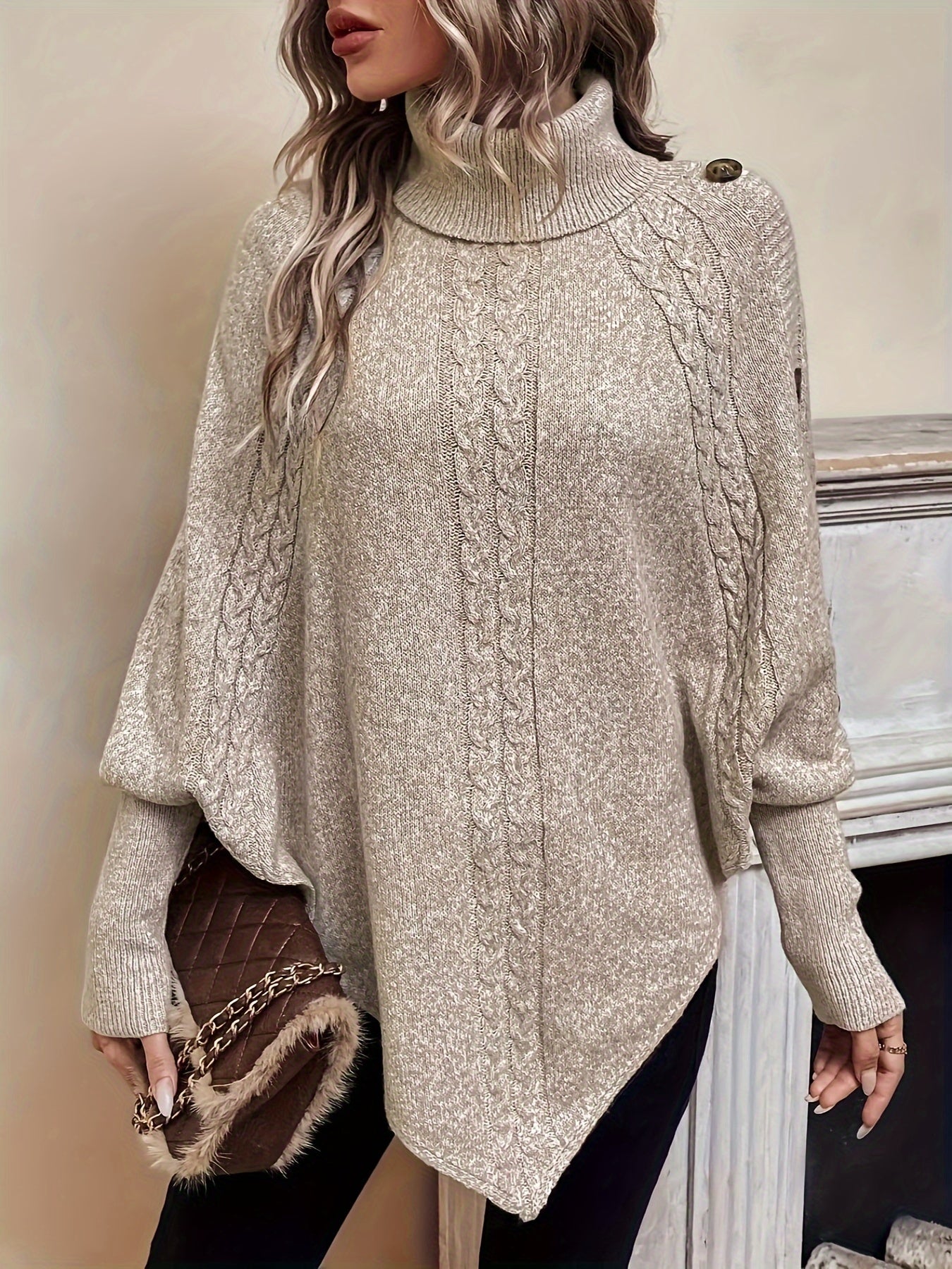 Beatrice - Mjukt stickad poncho