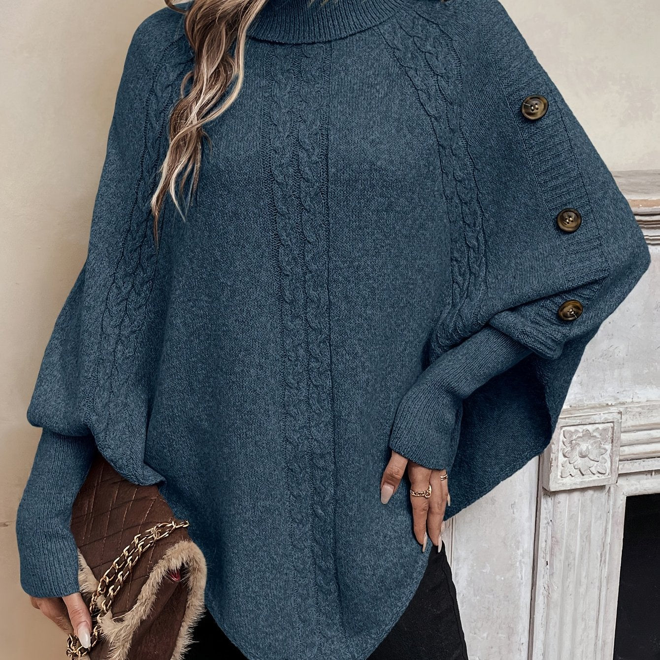 Beatrice - Mjukt stickad poncho