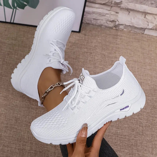 Emma Sneakers för Kvinnor - Lätta och Bekväma Skor för Vardagsbruk