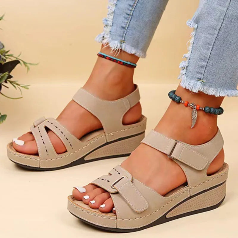 Loes™ Sandaler Dam - Ortopedisk Komfort och Elegant Stil för Varje Tillfälle