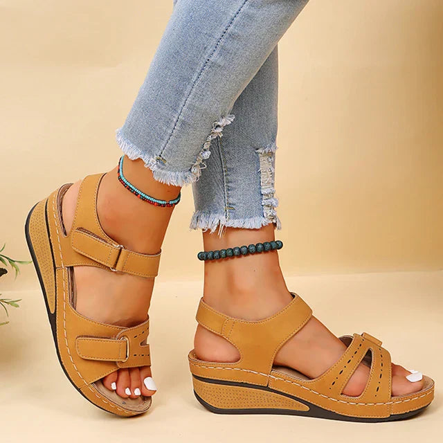 Loes™ Sandaler Dam - Ortopedisk Komfort och Elegant Stil för Varje Tillfälle