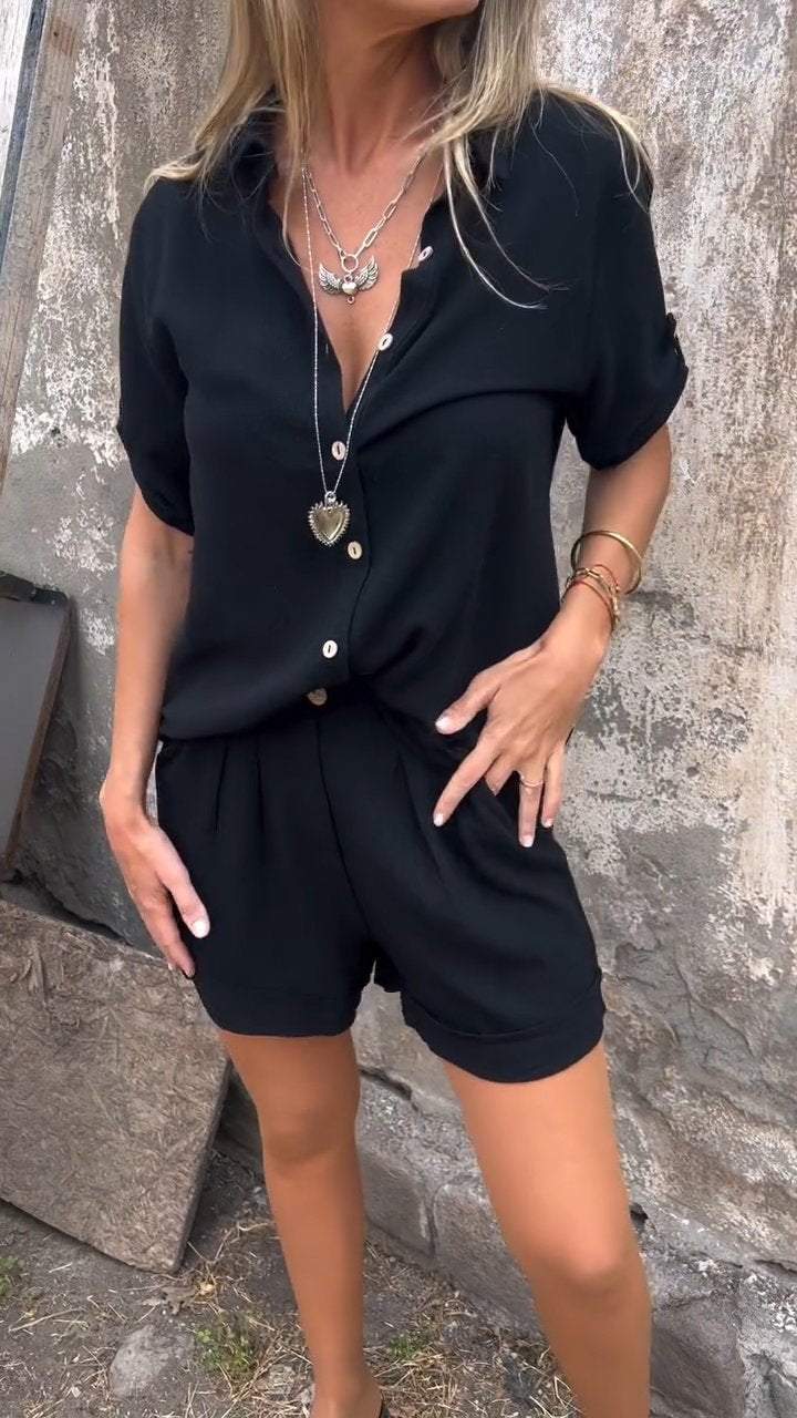 Elva Tvådelat Set Dam - Avslappnad Passform med Klassisk Krage och Shorts