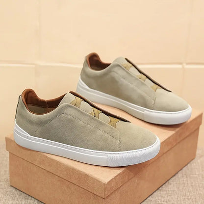 Adam Suede Sneakers - Tidlös Design och Ultimat Komfort